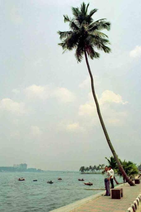 Terrace House Near Stulang Laut Ciq Midvalley Ksl For 7Pax 新山 外观 照片
